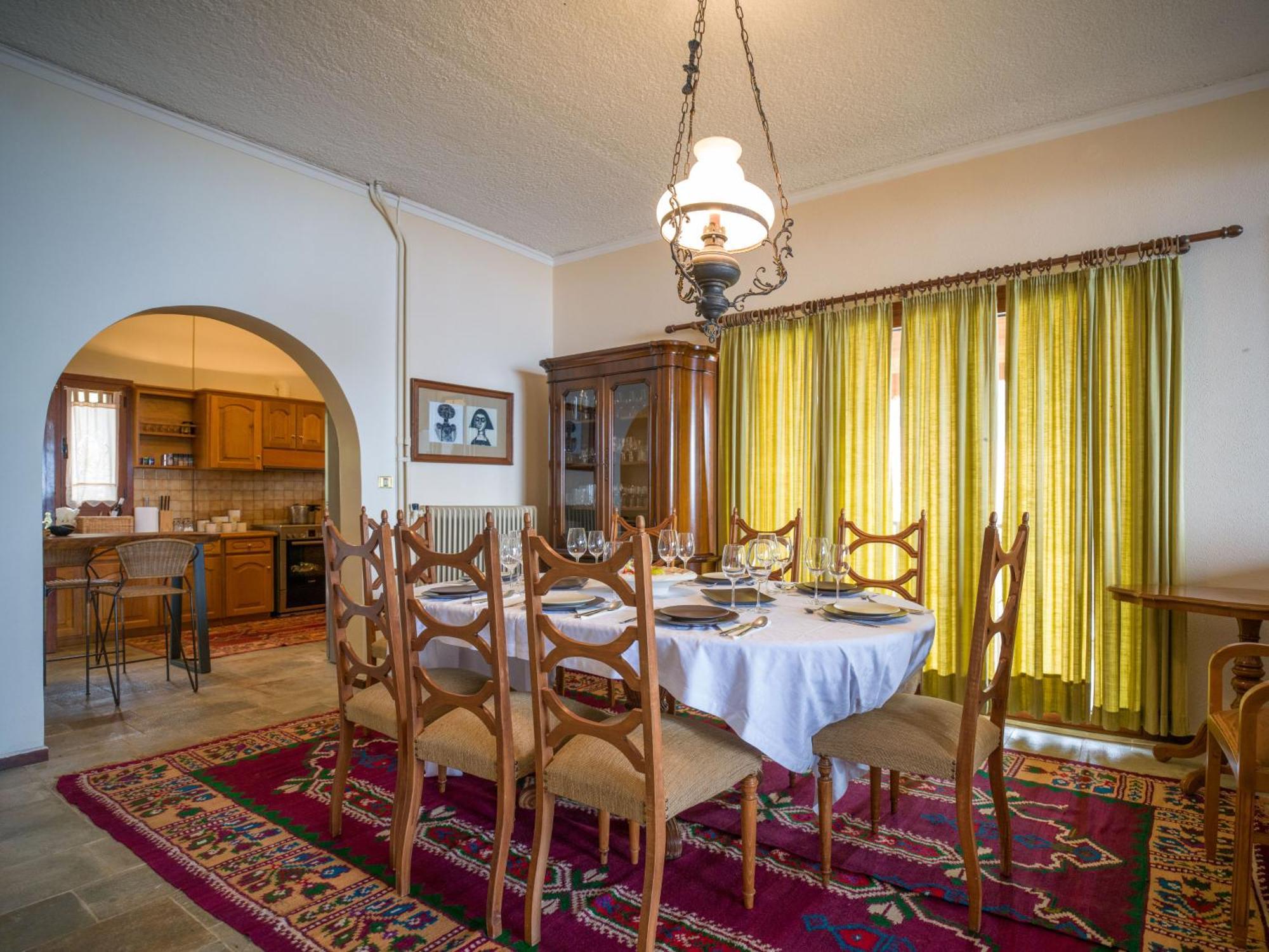Traditional Luxury Villa Armonia 아이기오 외부 사진